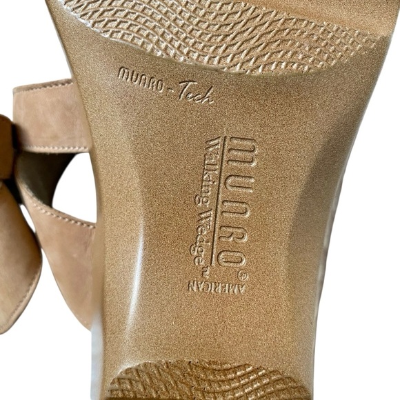 Munro American Sierra Tan Nubuck Leather Comfort Wedge Sandals Size 9 M - Picture 11 of 13